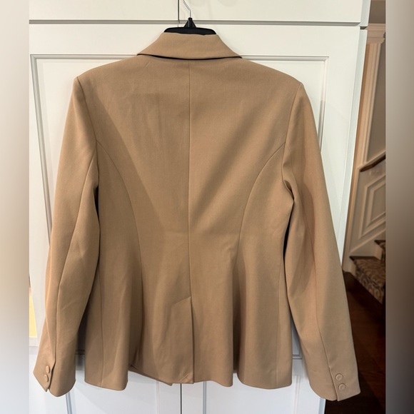 Favorite Daughter NEW Size L Favorite Tailored Blazer Mfg$328 - Picture 8 of 10